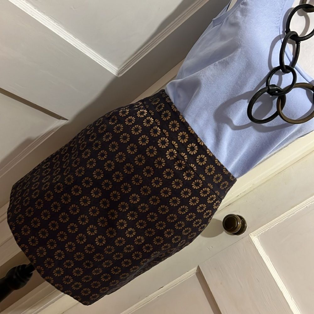 Loft Petites Geometric Pattern Mini Skirt with Pockets! Women's size 4P